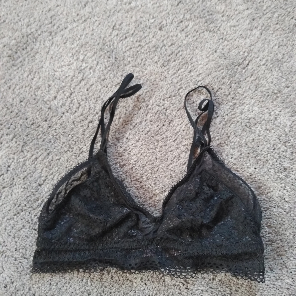 VS black bralette